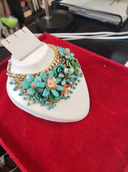 Chunky Faux Turquoise Floral Bib Necklace – Bohemian Gold Cluster Bead Fringe